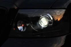 D1S: Philips 85415 WHV2 White Vision Gen 2 -Winnipeg Hid Store 27263.D1S Philips 85415 WHV2 White Vision.100