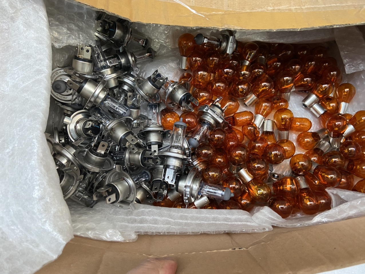 Winnipeg Hid -Winnipeg Hid bong den xi nhan xe mitsubishi 6